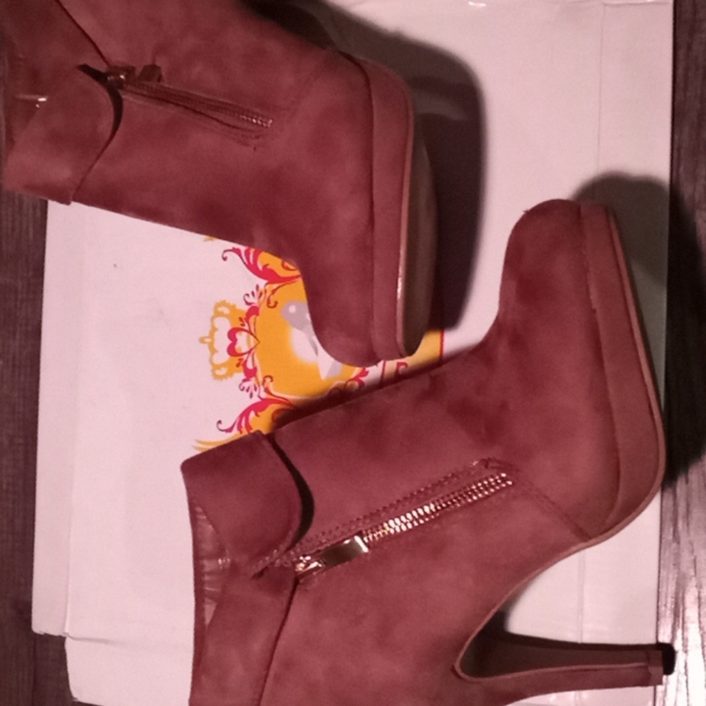 Brown velvet high heels